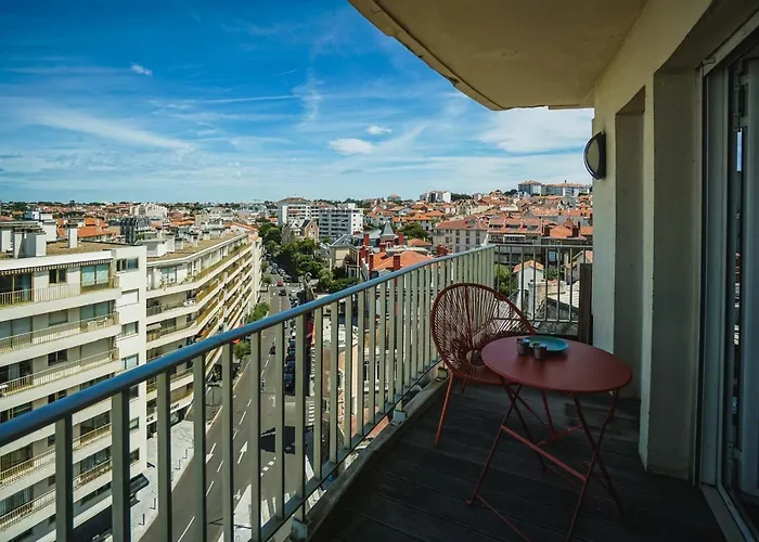 Sky Keyweek 2 Bedroom Sea View In The Center Of Apartman *