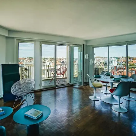 Sky Keyweek 2 Bedroom Sea View In The Center Of Biarritz